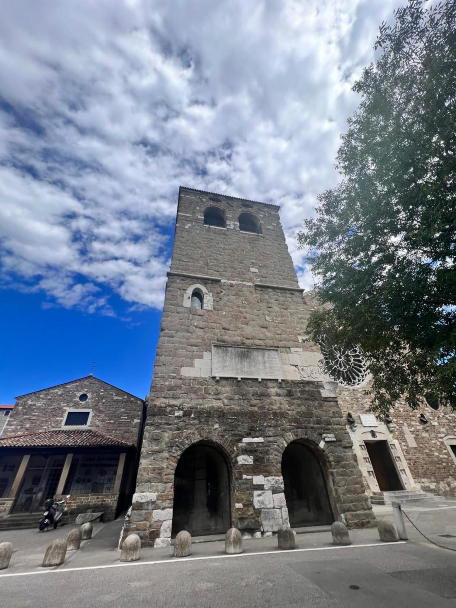 Appartamento Al Castello Триест Экстерьер фото